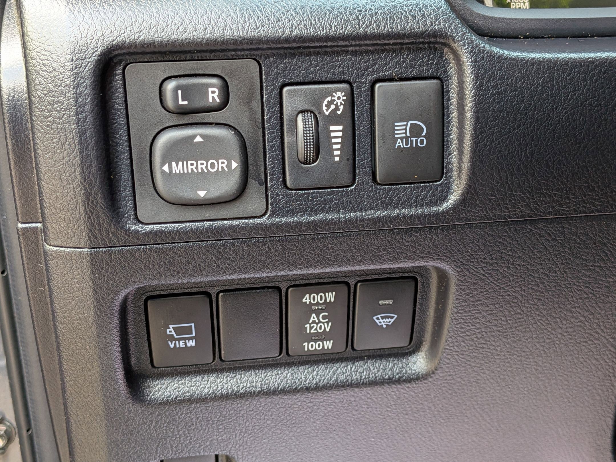 2024 Toyota 4Runner Limited photo 14