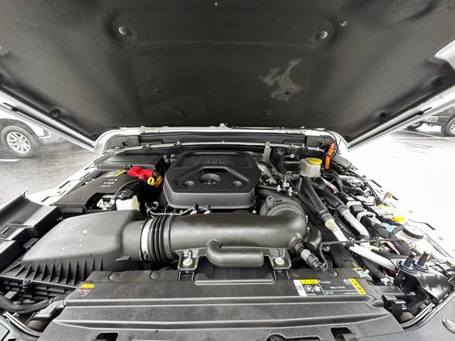 2024 Jeep Wrangler Sahara 4xe photo 14