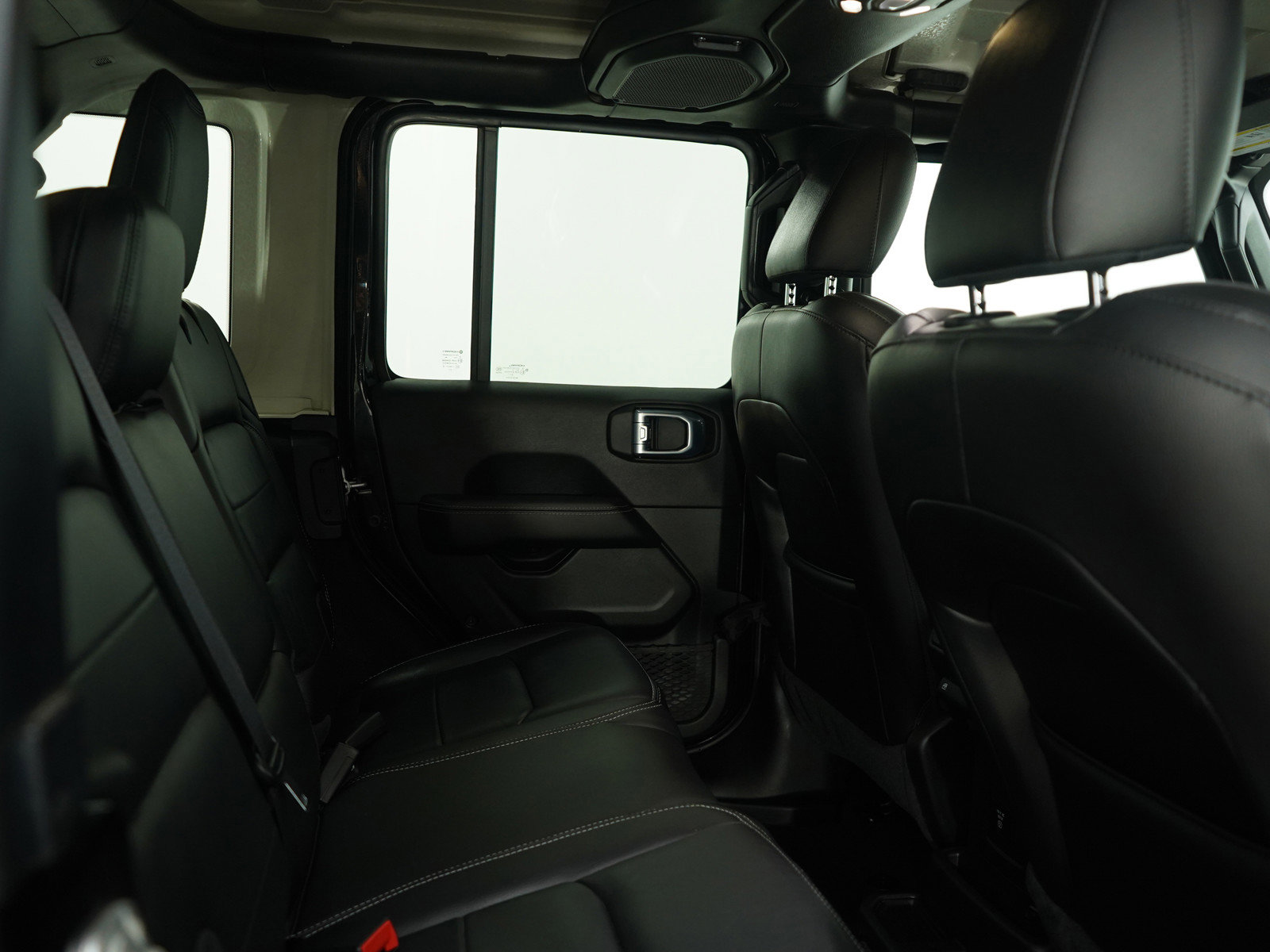 2021 Jeep Wrangler Unlimited Sahara photo 11