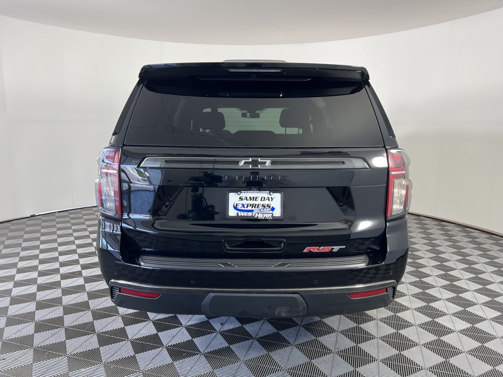 2022 Chevrolet Tahoe RST photo 32