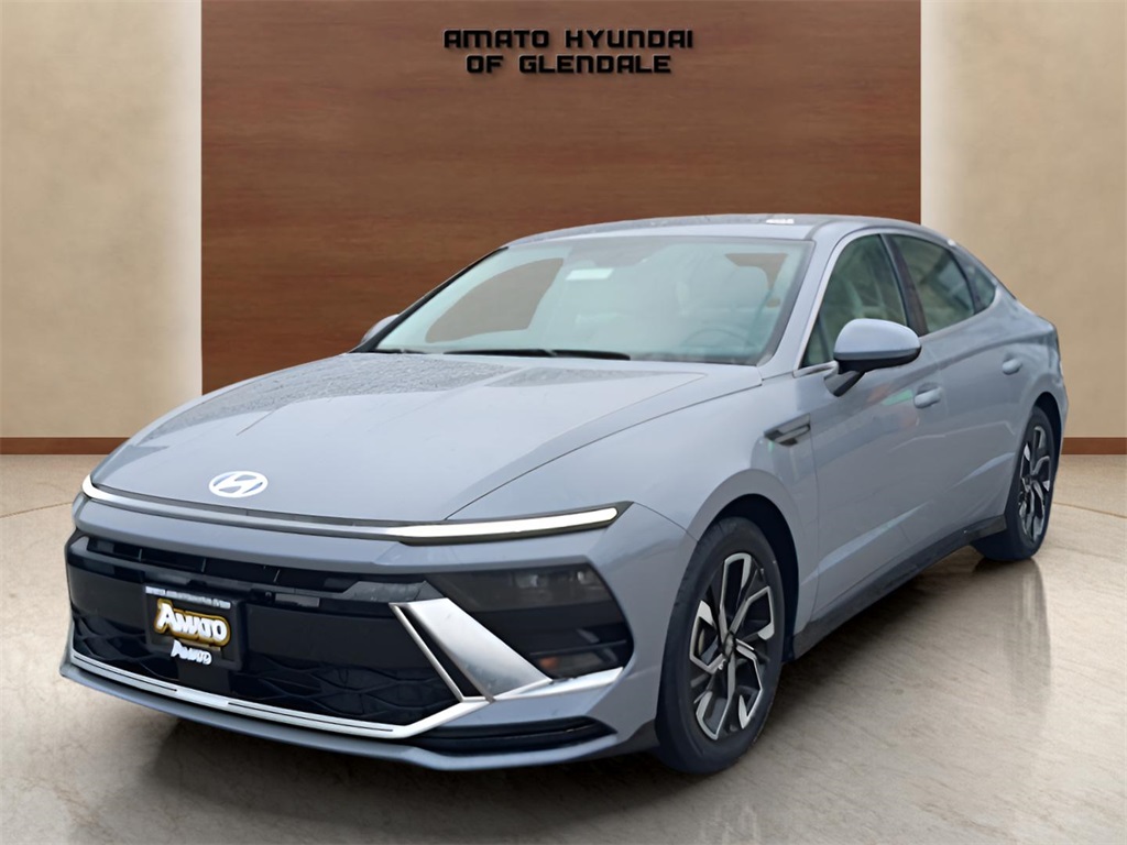 2025 Hyundai Sonata SEL's photo