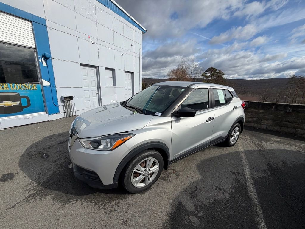 Used 2020 Nissan Kicks S with VIN 3N1CP5BV4LL536667 for sale in Forest City, PA