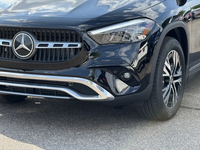 2025 Mercedes Benz GLA 250 4MATIC photo 2