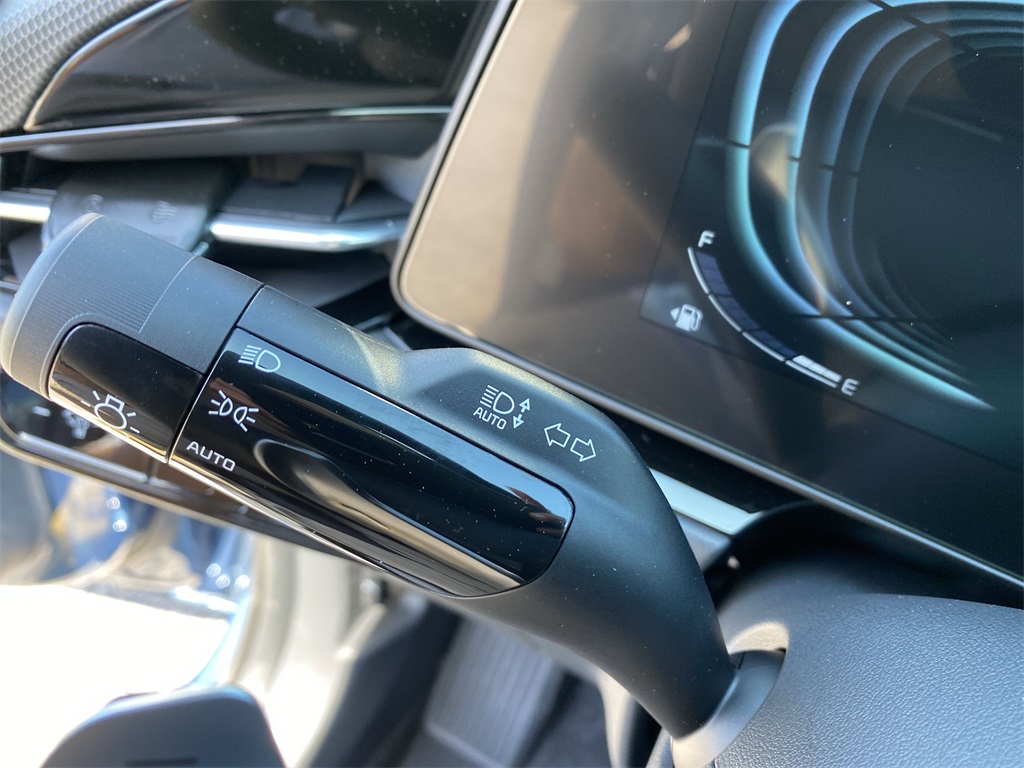 2025 Kia Niro EX photo 25