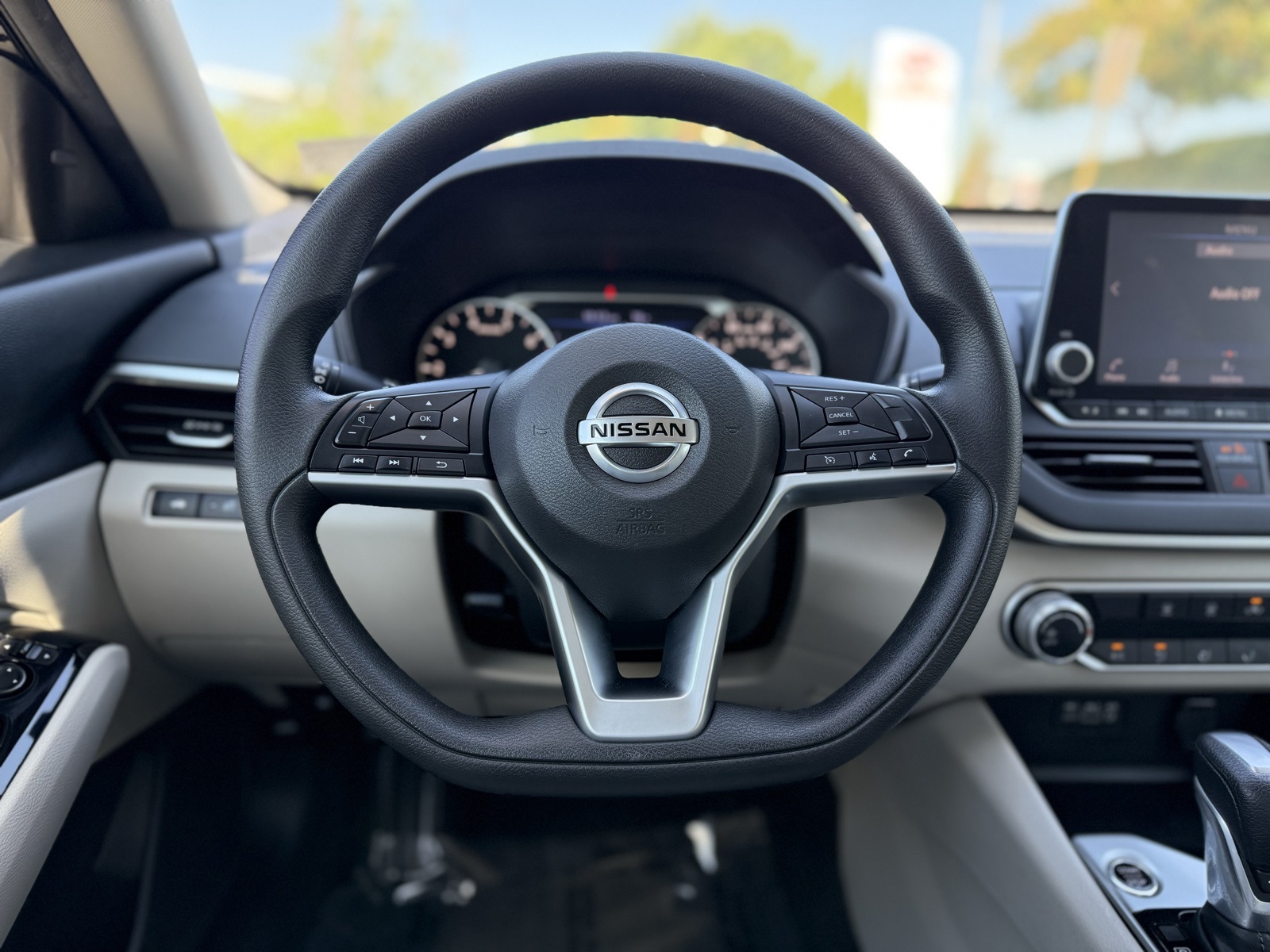 2021 Nissan Altima 2.5 SV photo 16