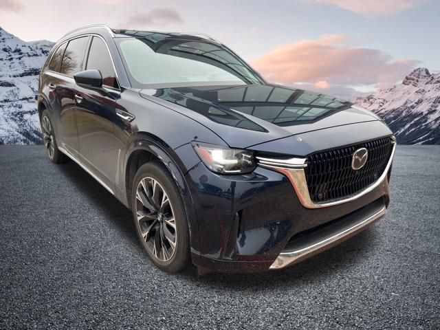 2025 Mazda CX-90 Premium Plus Package's photo