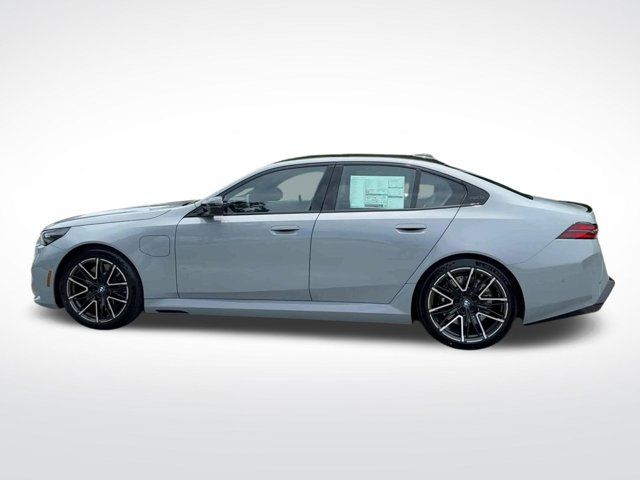 2026 Bmw M5 5 photo 5