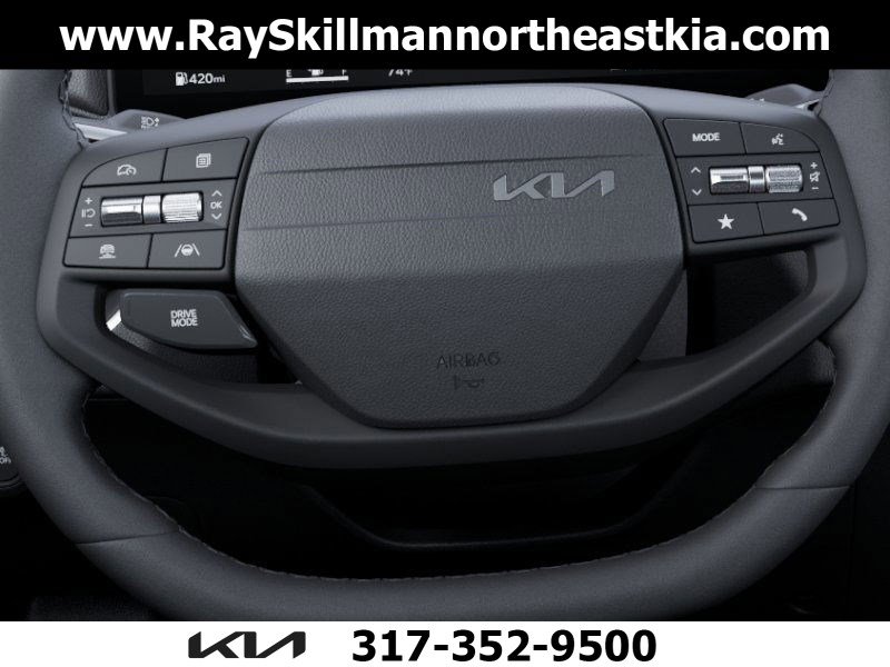 2025 Kia K4 EX photo 20