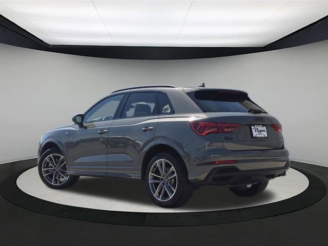2025 Audi Q3 S line Premium photo 2