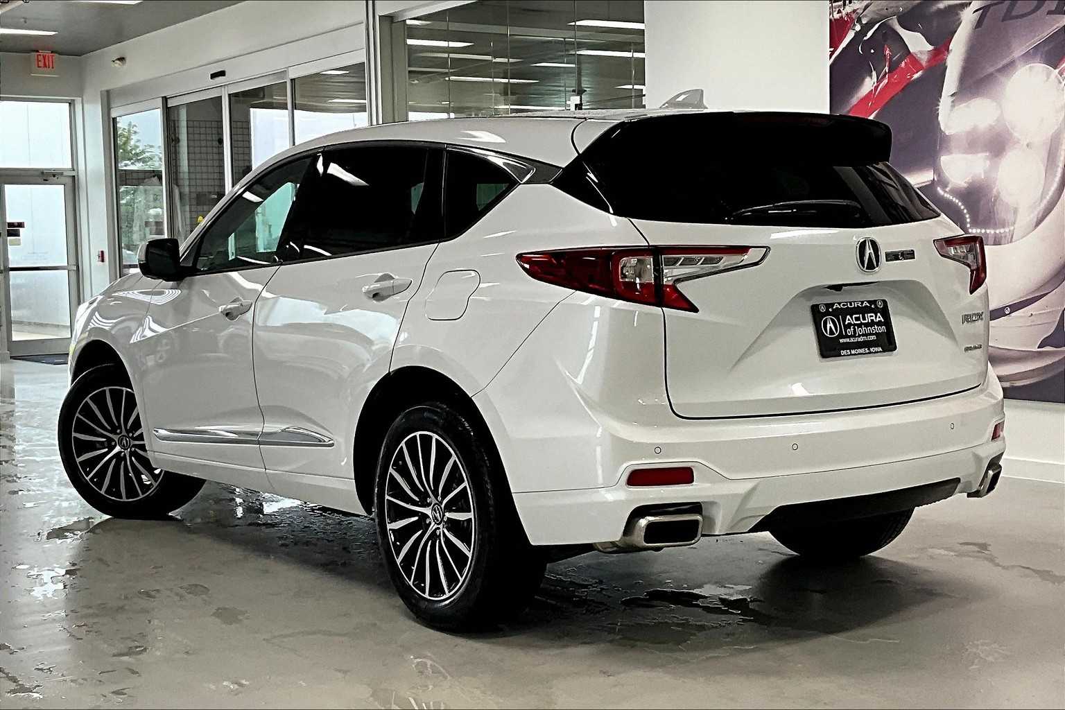 2025 Acura RDX Advance photo 3
