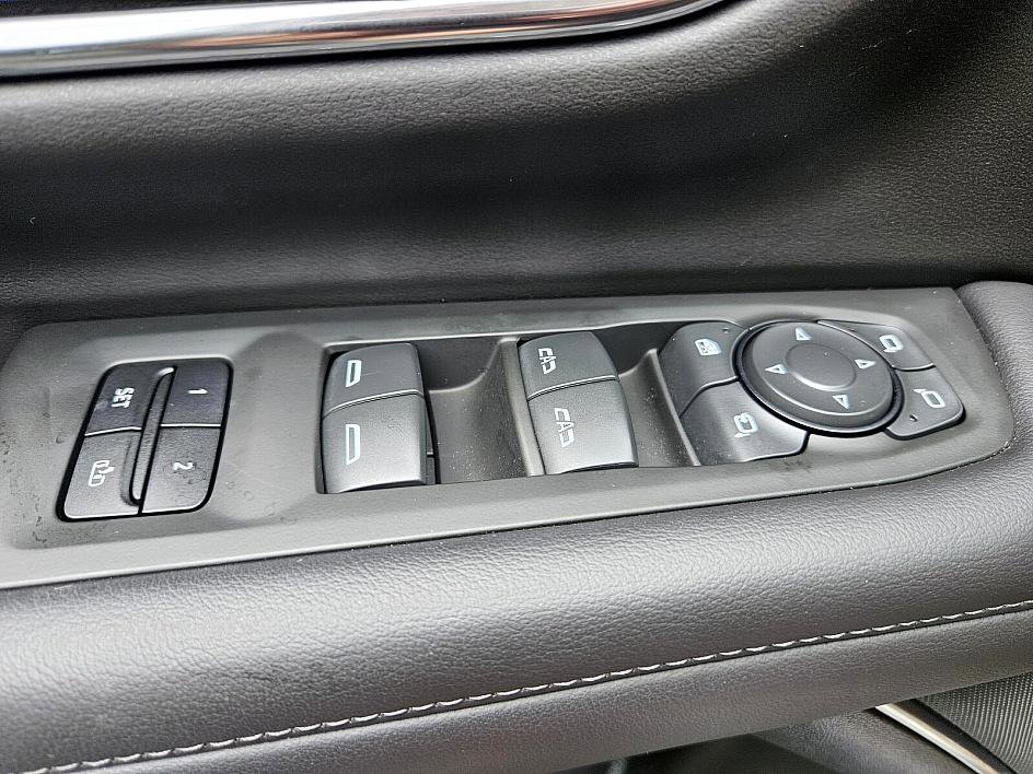 2022 Chevrolet Tahoe Z71 photo 29