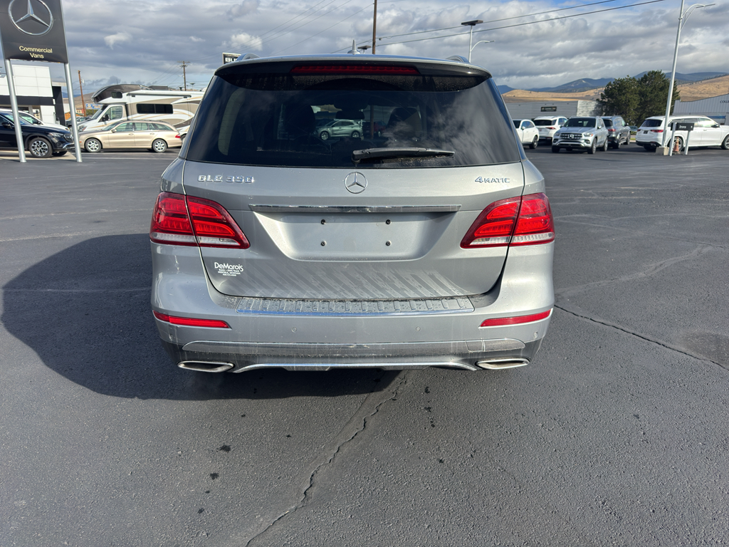 2016 Mercedes Benz GLE 350 4MATIC photo 3