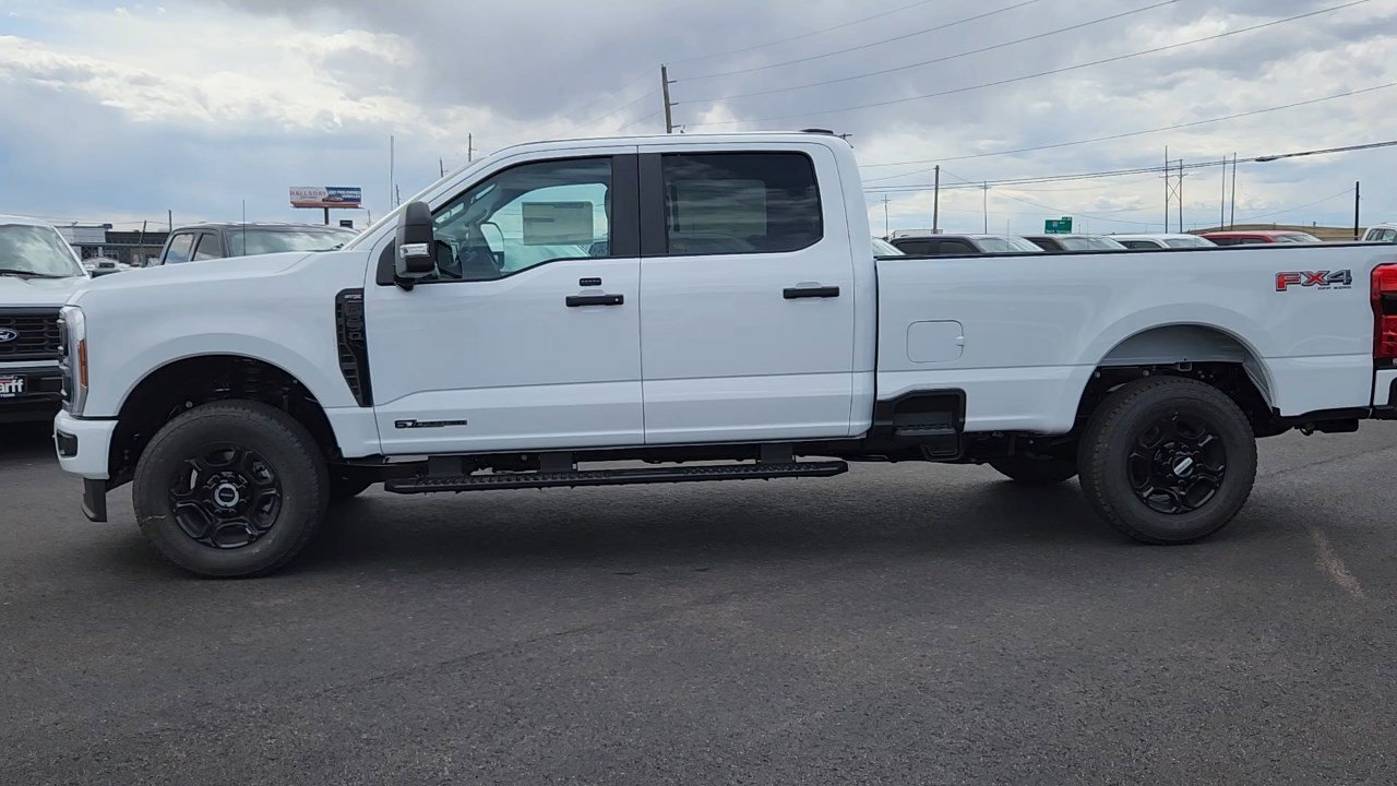 2026 Ford F-350 XL photo 2