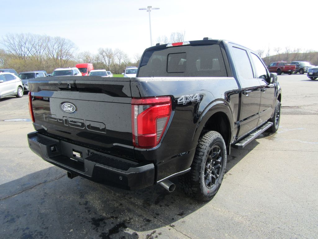 2025 Ford F-150 XLT photo 6