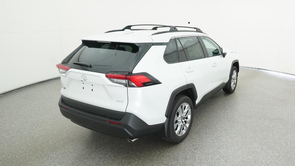 2025 Toyota RAV4 XLE Premium photo 19