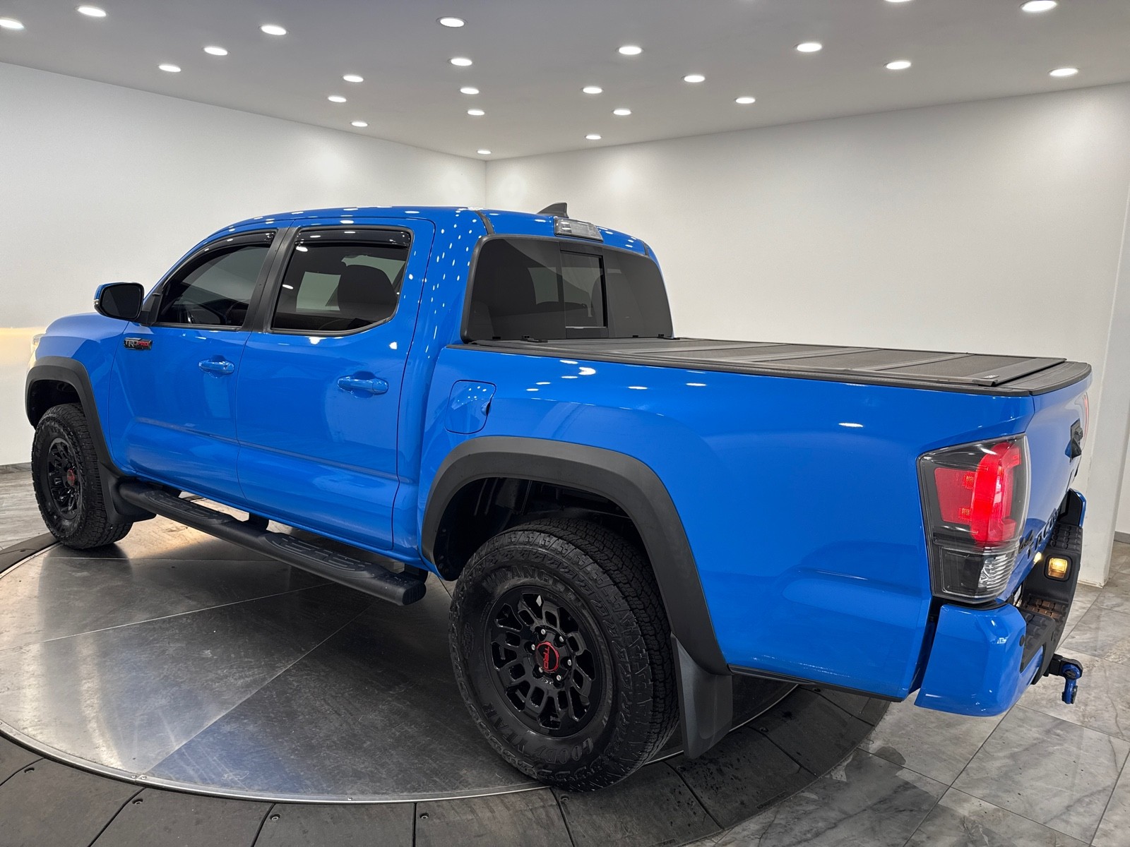 2019 Toyota Tacoma TRD Pro Double Cab V6 photo 3