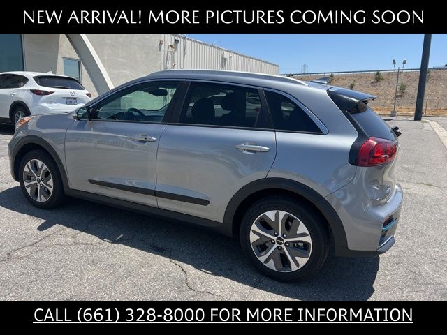 2022 Kia Niro EV EX photo 3