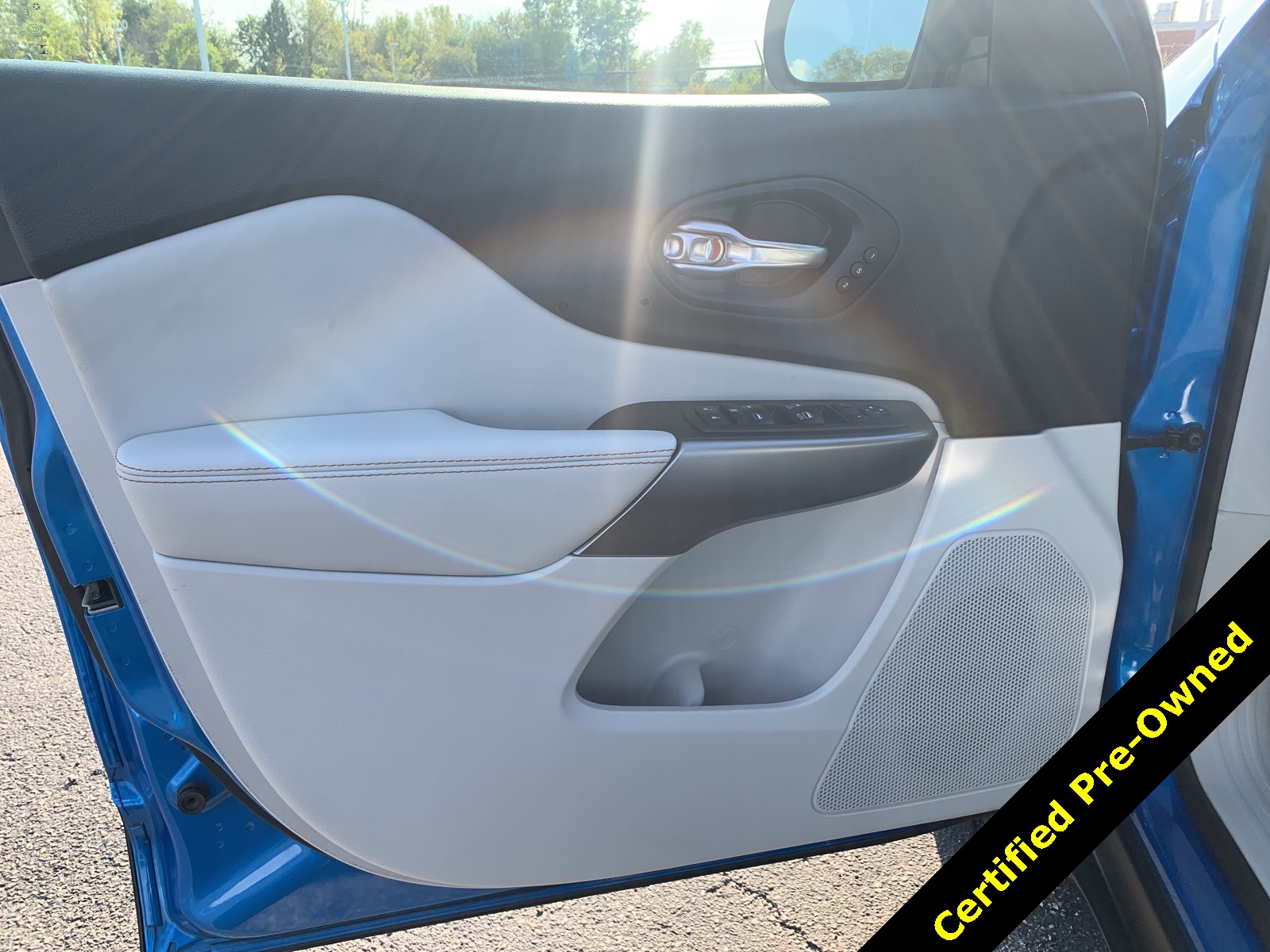 2022 Jeep Cherokee Limited photo 11