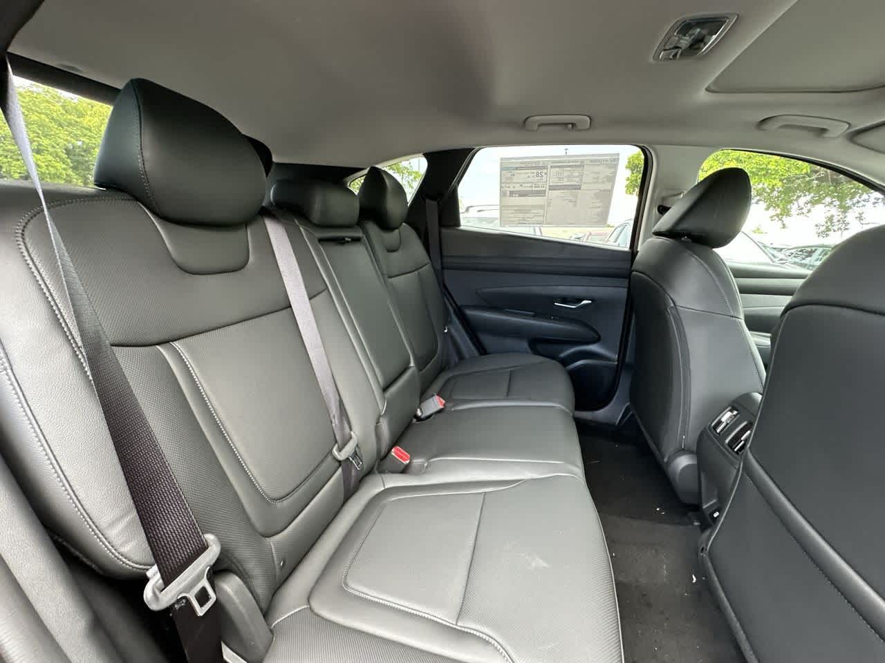 2025 Hyundai Tucson SEL Convenience photo 24