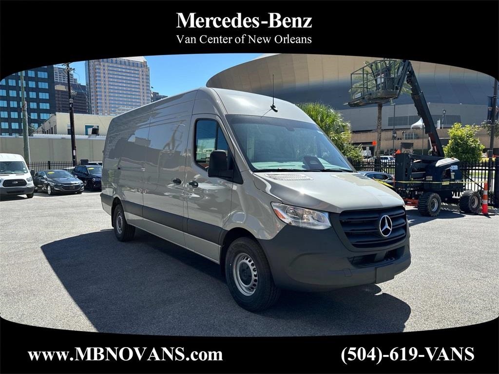 2025 Mercedes-Benz Sprinter Cargo Van Base's photo