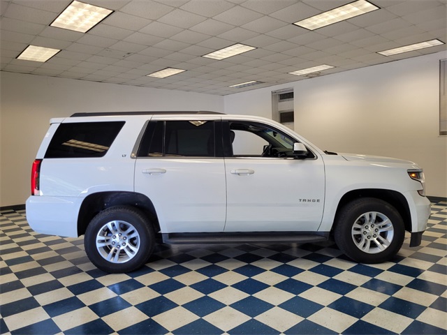 2017 Chevrolet Tahoe LT photo 11