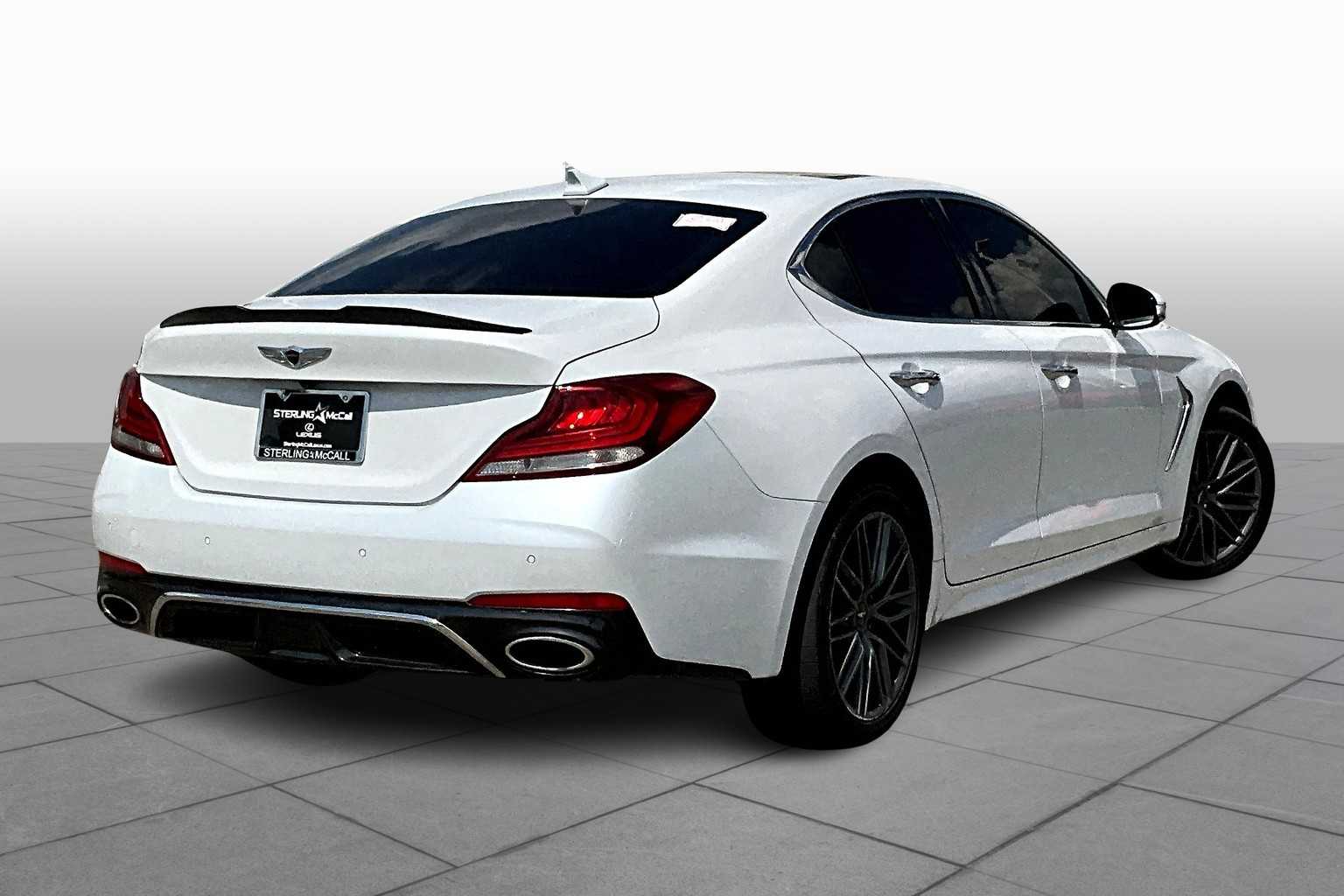 2019 Genesis G70 3.3T Advanced photo 10