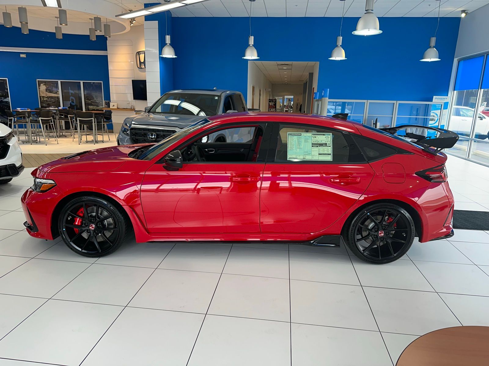 2025 Honda Civic Type R photo 2