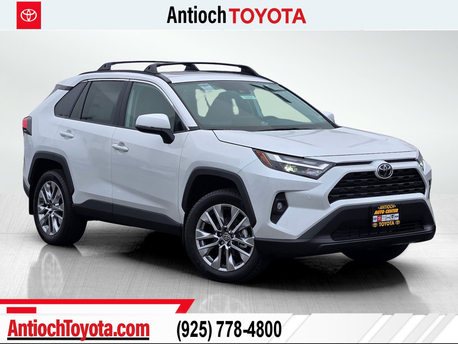 2025 Toyota RAV4 XLE Premium's photo