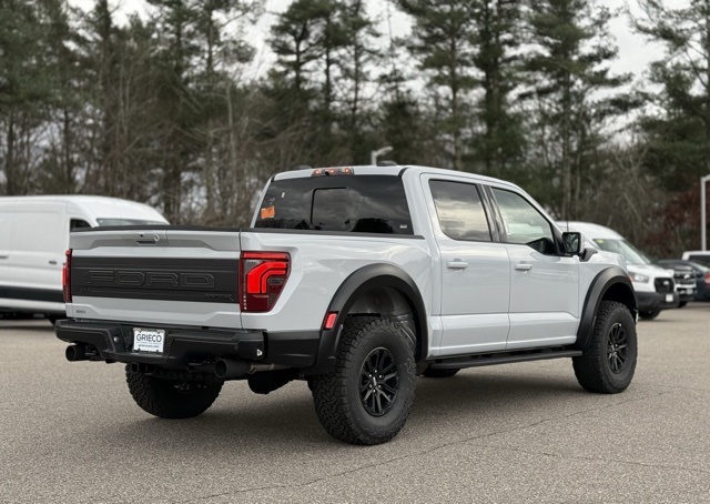 2025 Ford F-150 Raptor photo 4