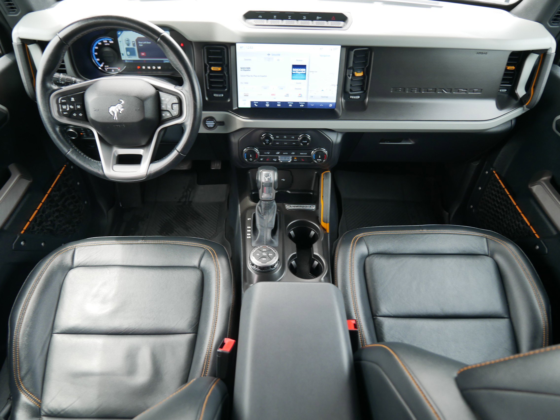 2022 Ford Bronco Badlands photo 15