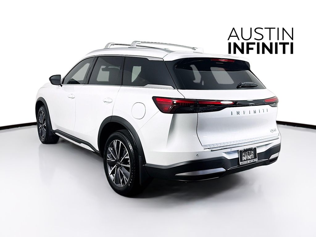 2026 Infiniti QX60 Luxe photo 5
