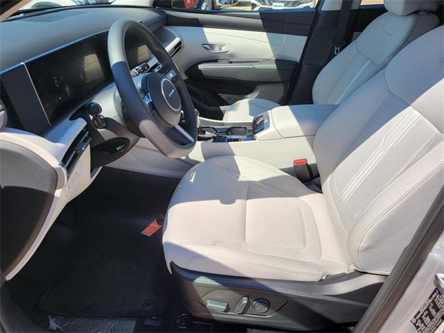 2026 Hyundai Tucson SEL photo 12