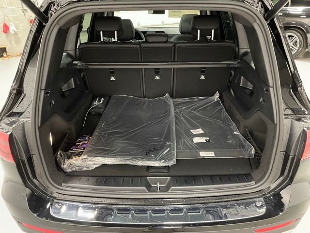 2025 Mercedes Benz GLB 250 4MATIC photo 11