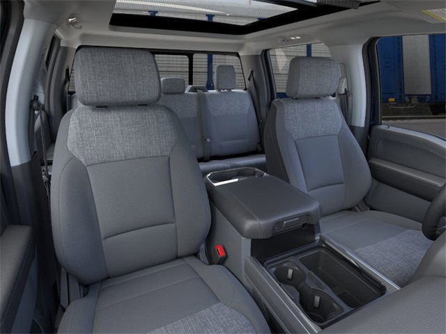 2025 Ford F-350 photo 7