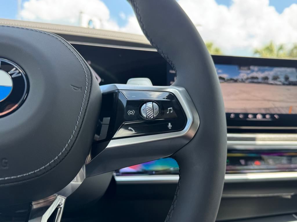 2025 Bmw 760i xDrive photo 24