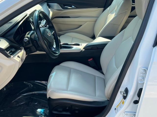 2022 Cadillac CT4 Luxury photo 14