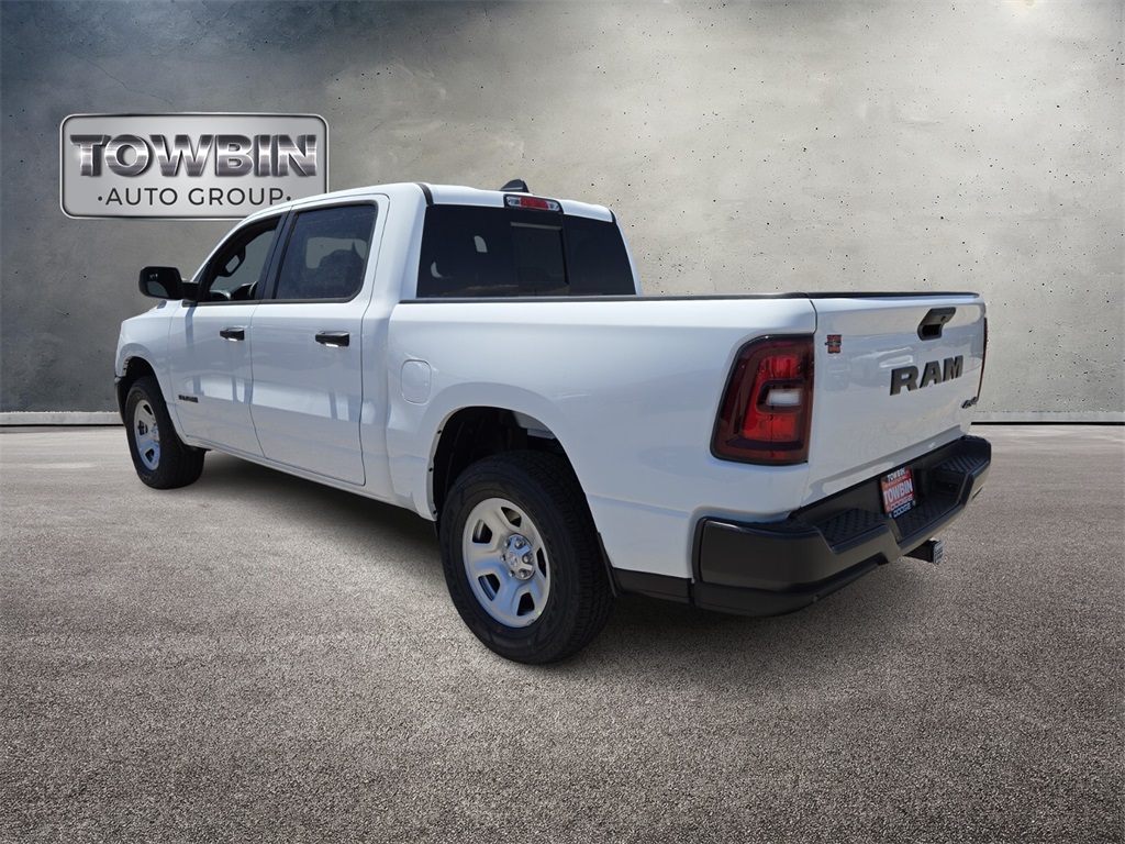 2025 Ram 1500 Tradesman photo 4