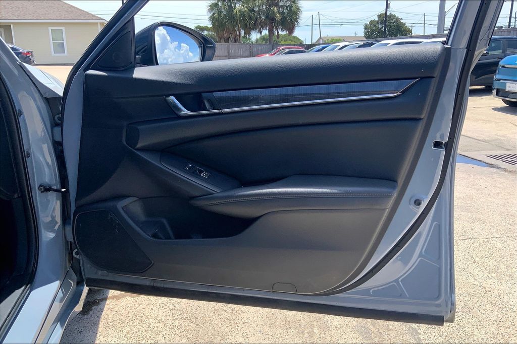 2021 Honda Accord Sport SE photo 17