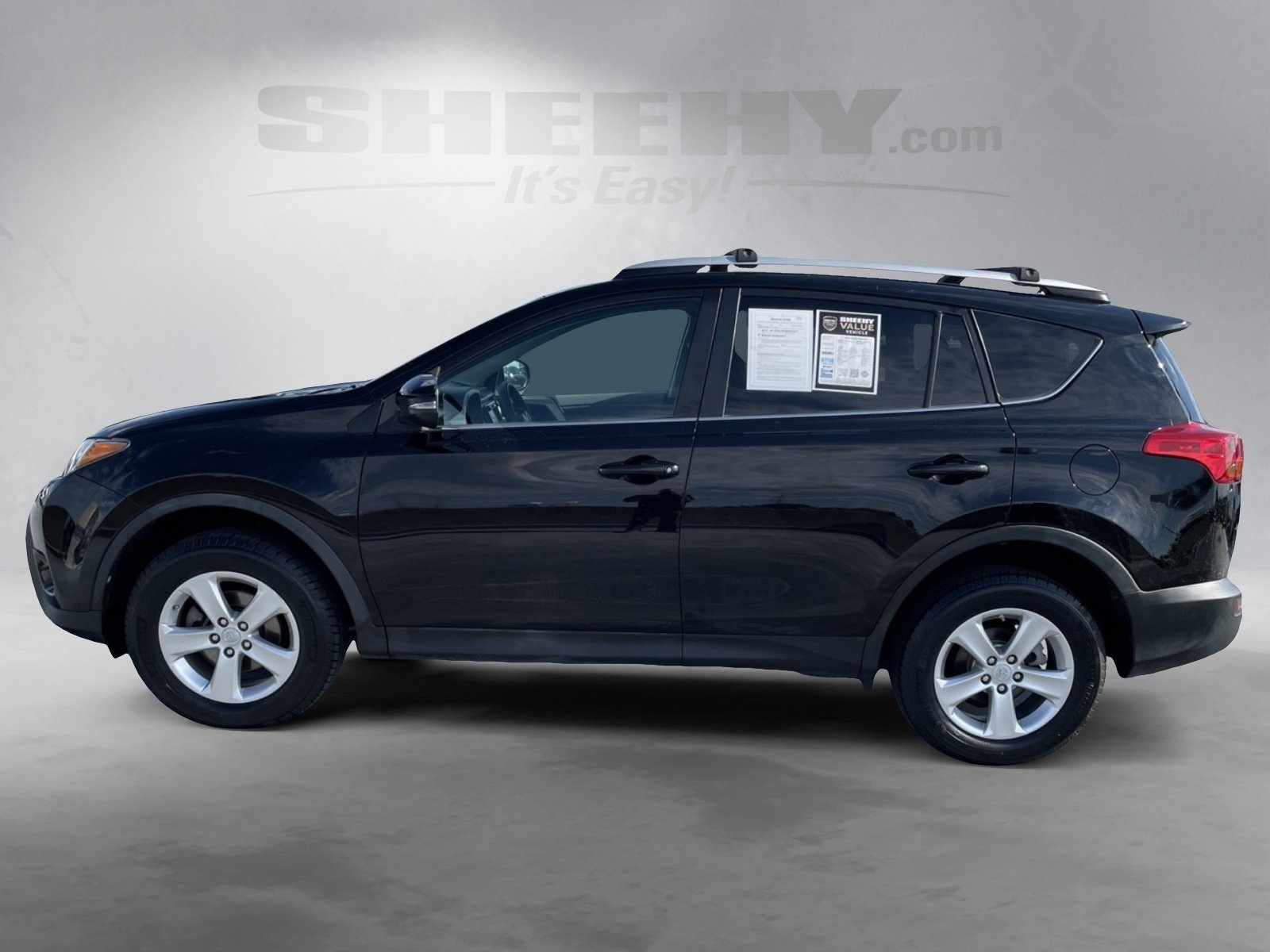 2013 Toyota RAV4 XLE photo 7