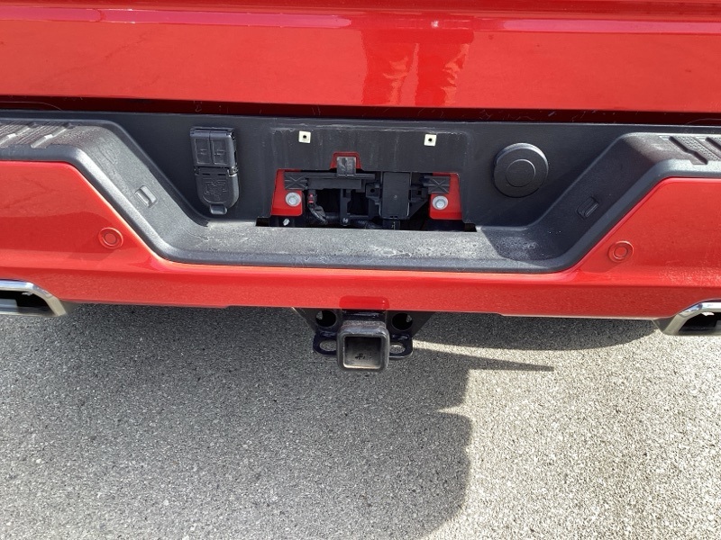 2023 Chevrolet Silverado 1500 RST photo 13