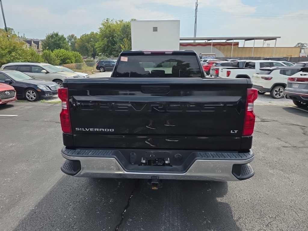 2023 Chevrolet Silverado 1500 LT photo 4