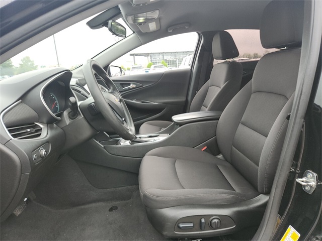 2022 Chevrolet Malibu 1LT photo 9