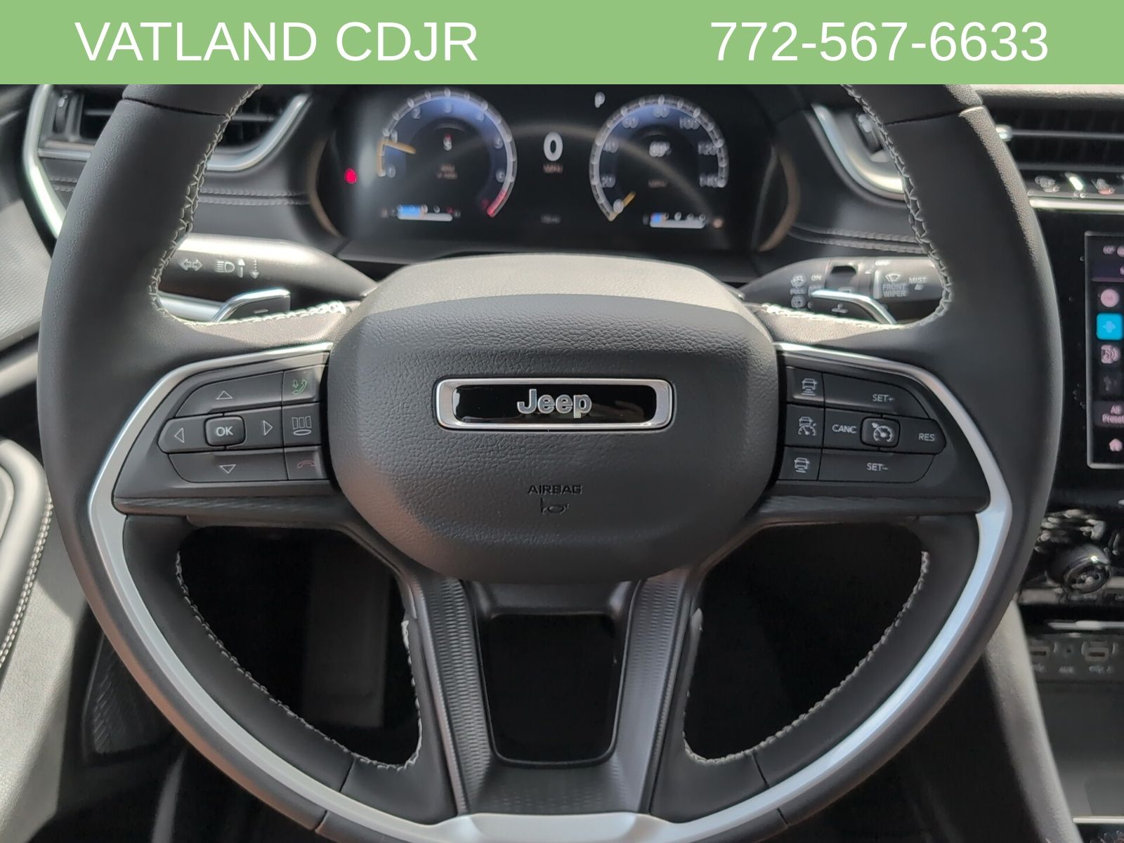 2025 Jeep Grand Cherokee Laredo Altitude photo 6