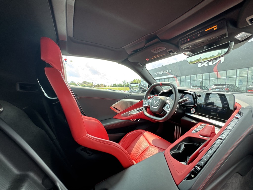 2023 Chevrolet Corvette Stingray 2LT photo 15