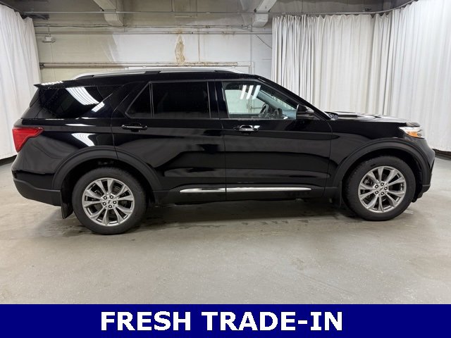 2023 Ford Explorer Limited photo 2
