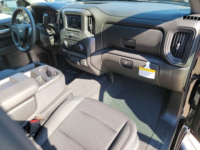2026 Chevrolet Silverado 1500 Custom photo 18
