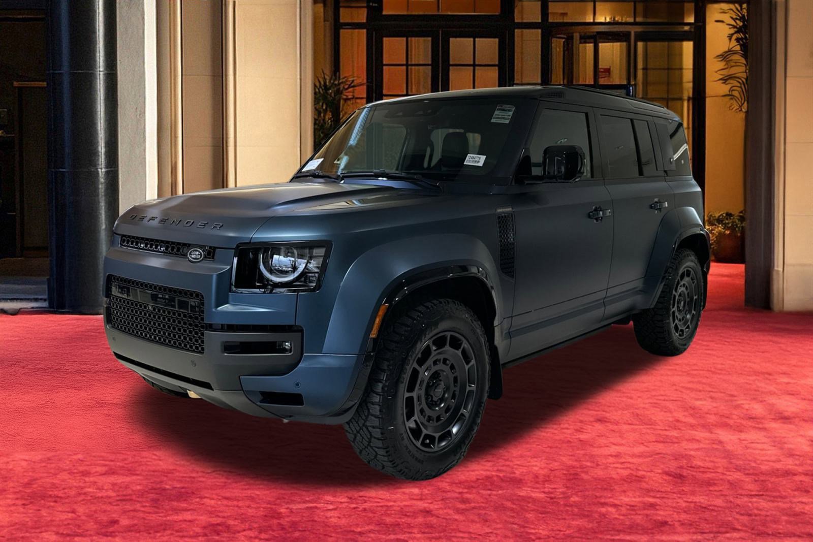 2026 Land Rover Defender OCTA's photo