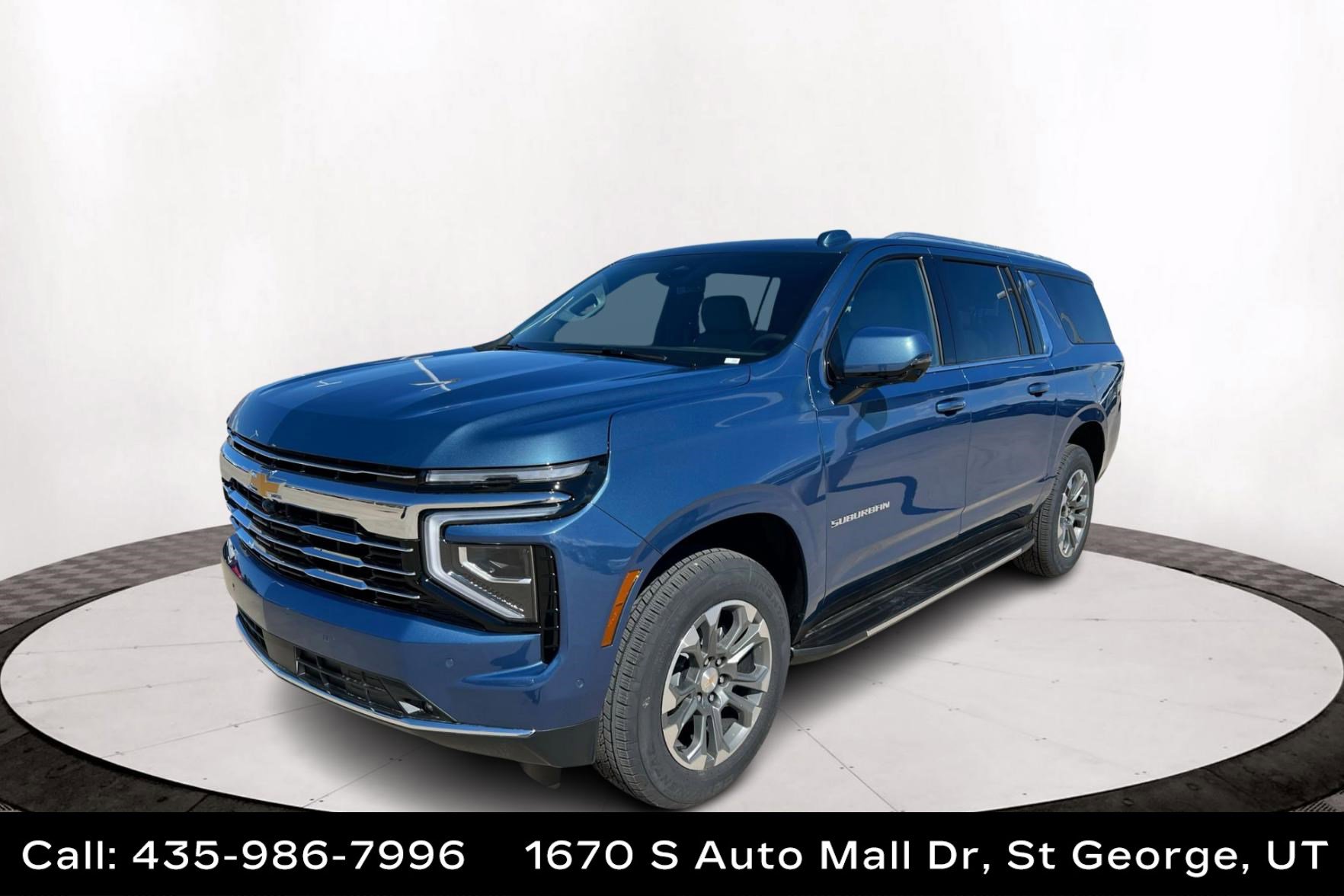 2026 Chevrolet Suburban LT's photo