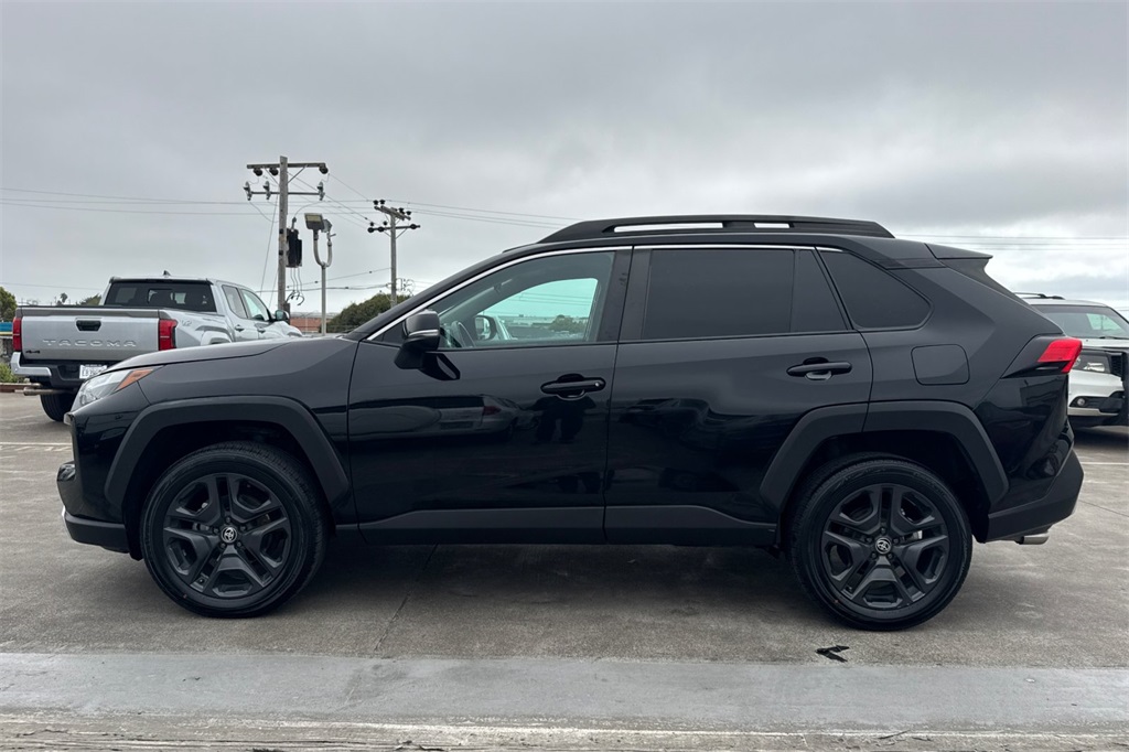 2022 Toyota RAV4 Adventure photo 3