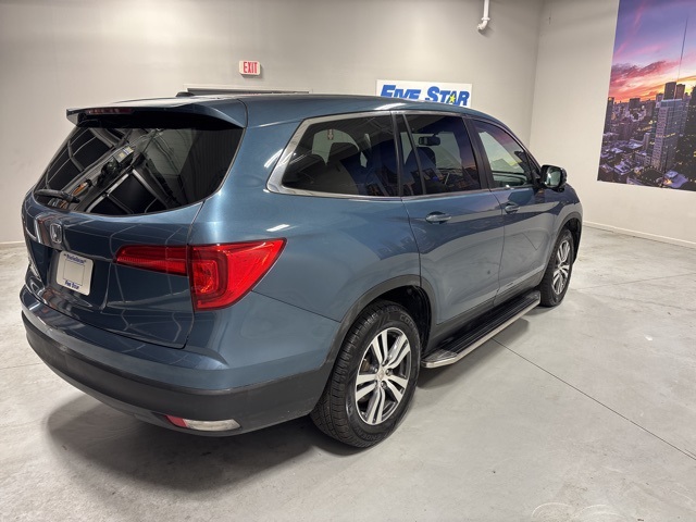 2016 Honda Pilot EX-L photo 5